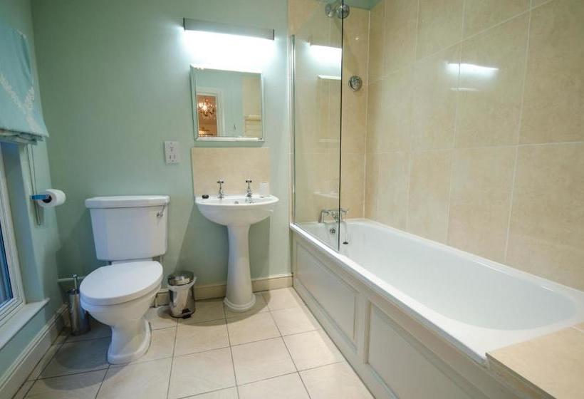 فندق The Black Lion, Long Melford