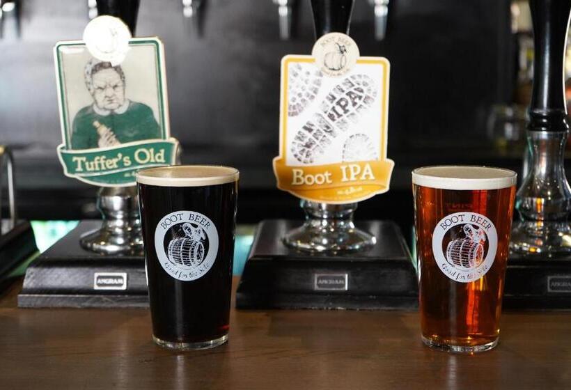 فندق The Boot Inn