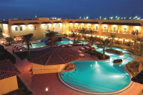 فندق The Convention Center & Royal Suites