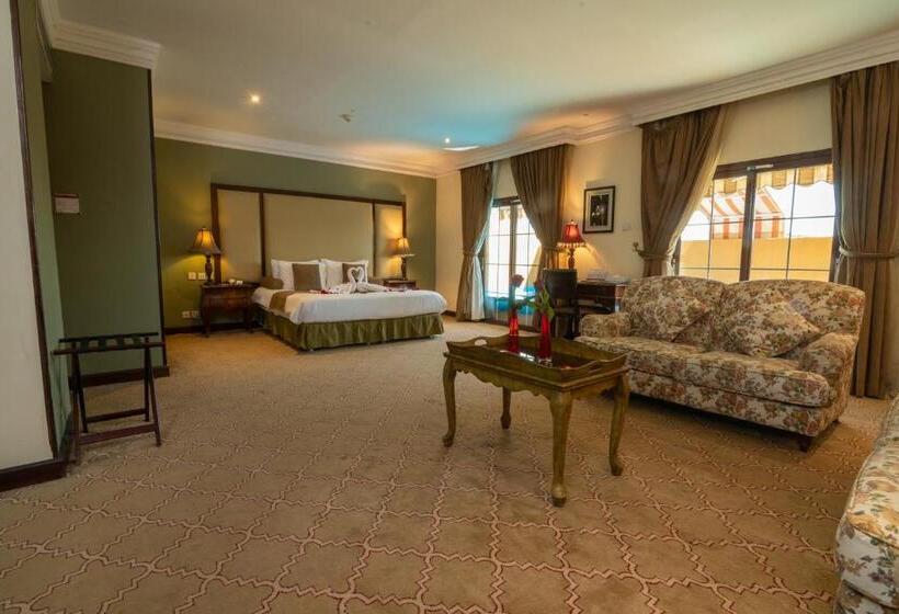 فندق The Convention Center & Royal Suites