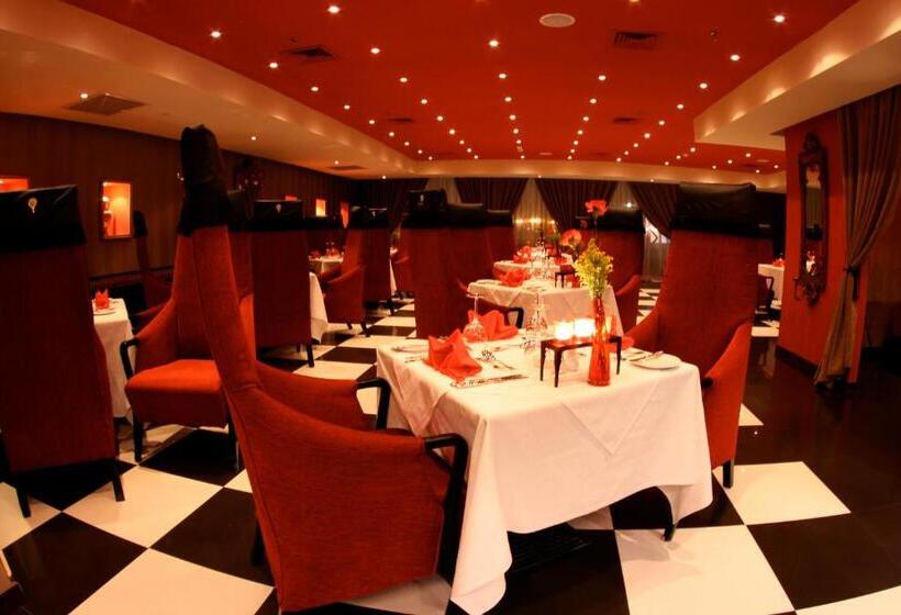 فندق The Convention Center & Royal Suites