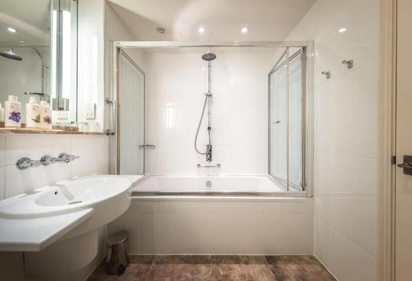 호텔 The Crown Inn