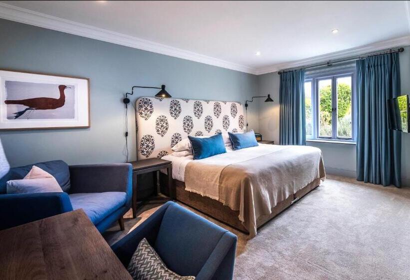 호텔 The Crown Inn