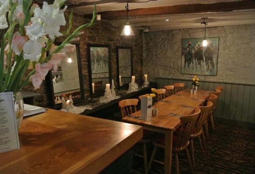 호텔 The Horse & Jockey Inn