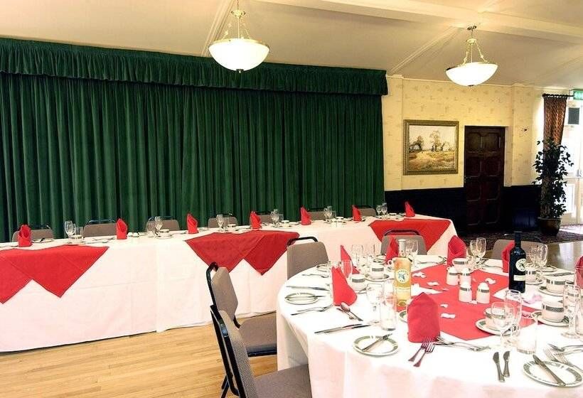 فندق The Horseshoe Inn