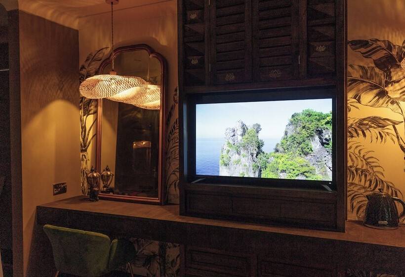 בית מלון כפרי The Imperial Dragon