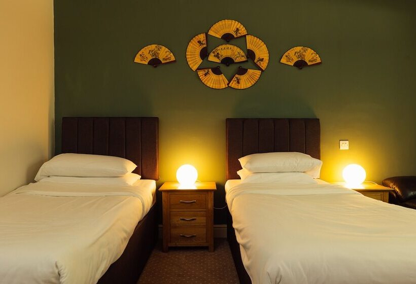 בית מלון כפרי The Imperial Dragon