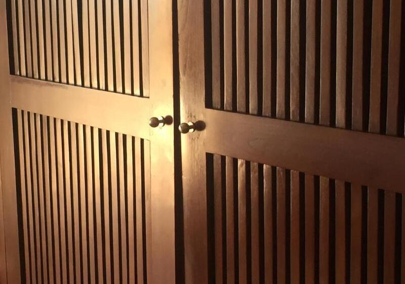 בית מלון כפרי The Marbella Heights Boutique