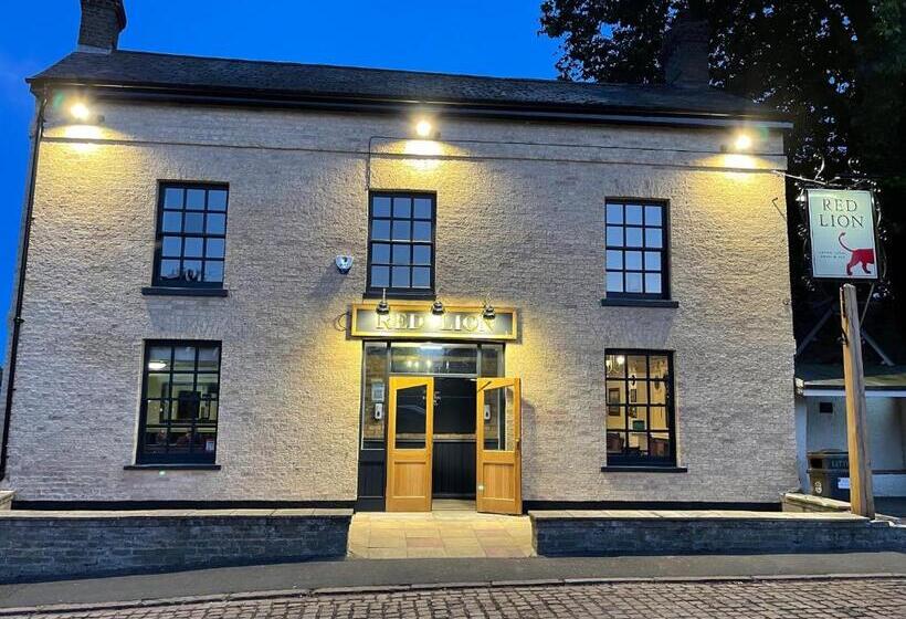 فندق The Red Lion, Stretham