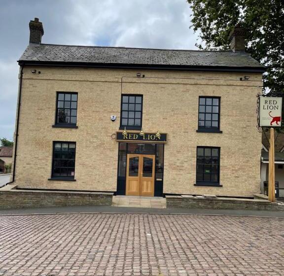 فندق The Red Lion, Stretham