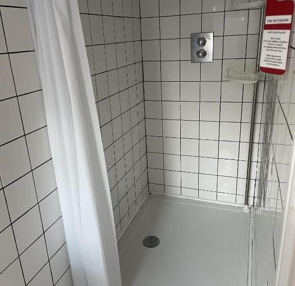 Отель The Riverside