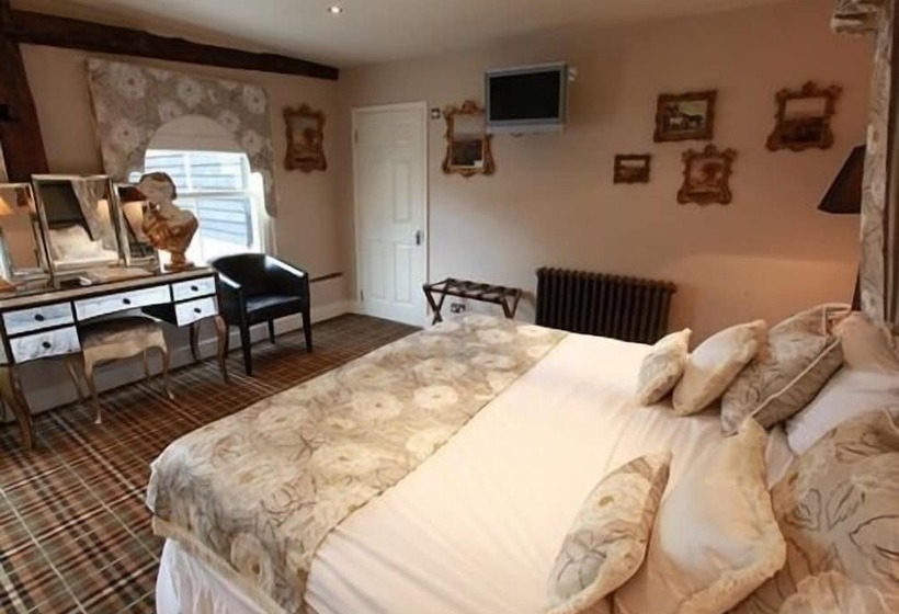 فندق The White Hart