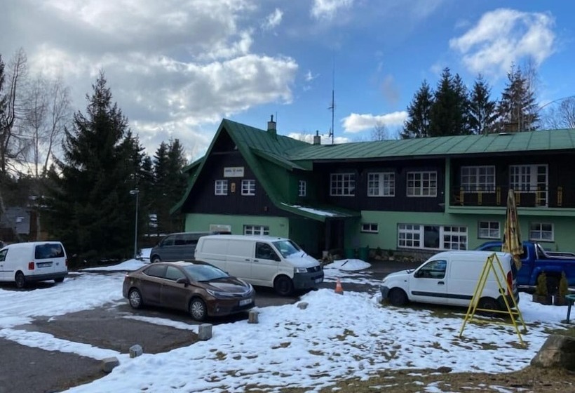 בית מלון כפרי U Supa