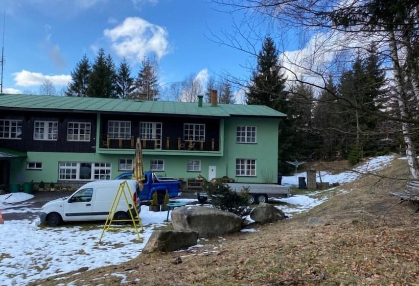 בית מלון כפרי U Supa