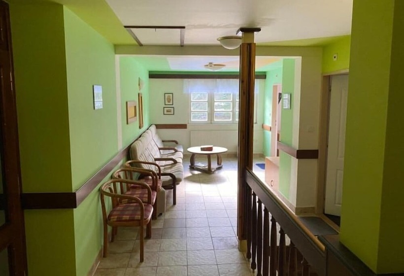 בית מלון כפרי U Supa