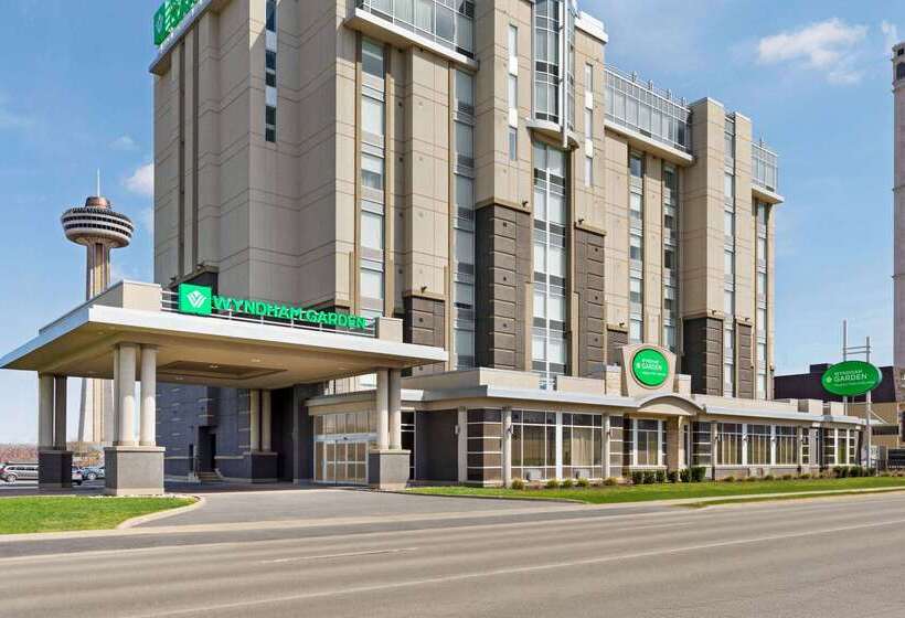 호텔 Wyndham Garden Niagara Falls Fallsview