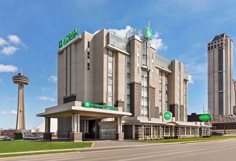 호텔 Wyndham Garden Niagara Falls Fallsview