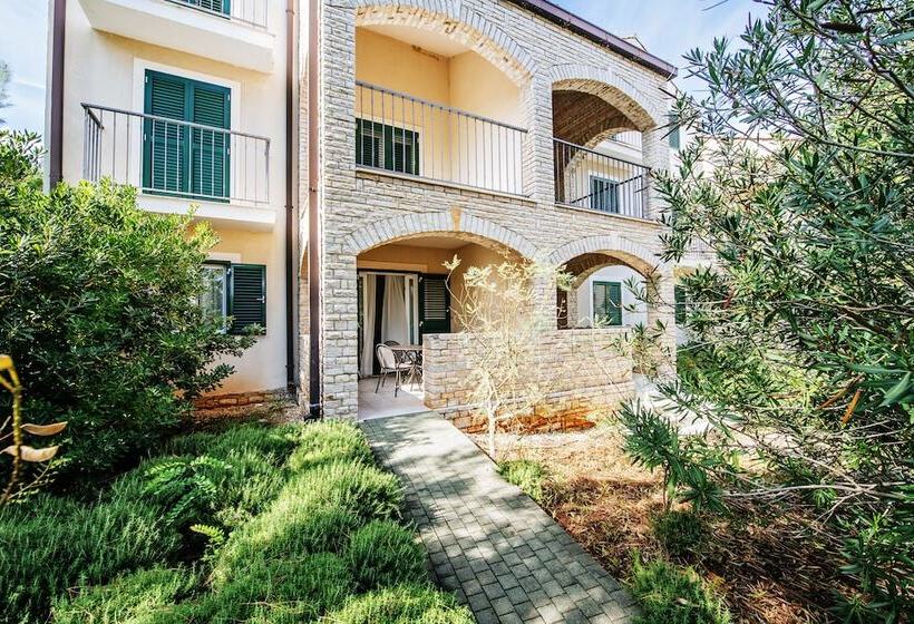 בית מלון כפרי Zaton Holiday Resort