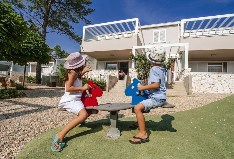 فندق Zaton Holiday Resort