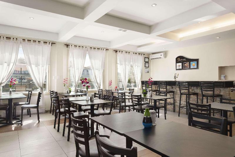 汽车旅馆  Days Inn By Wyndham Montreal East