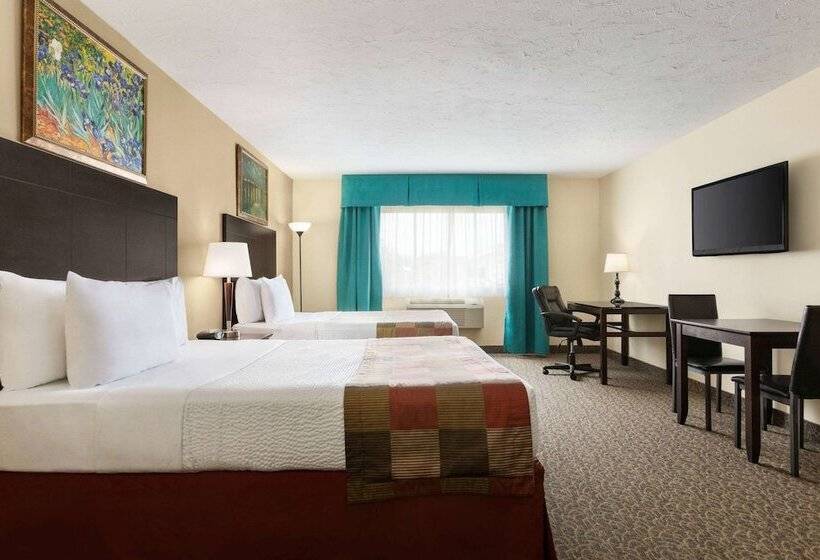 汽车旅馆  Days Inn By Wyndham Montreal East