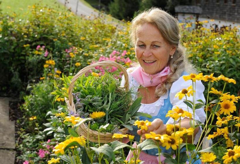 Naturhotel Alpenrose