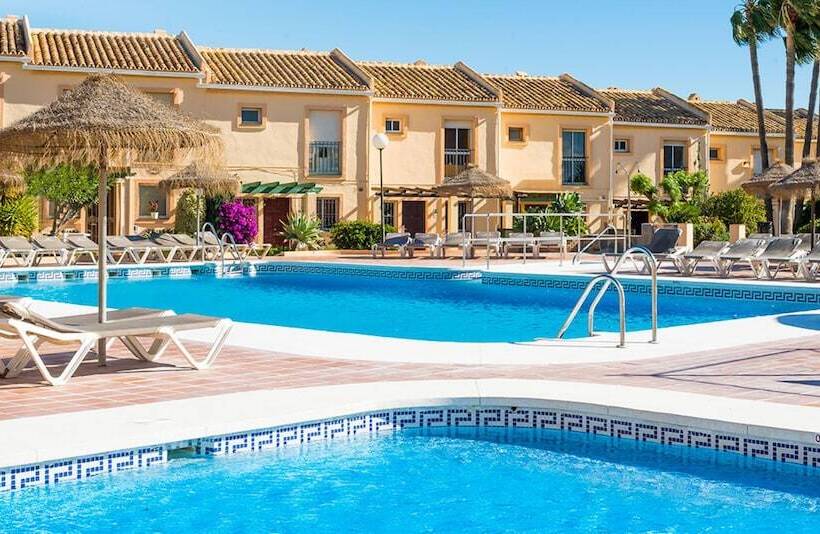 Ramada Hotel & Suites By Wyndham Costa Del Sol