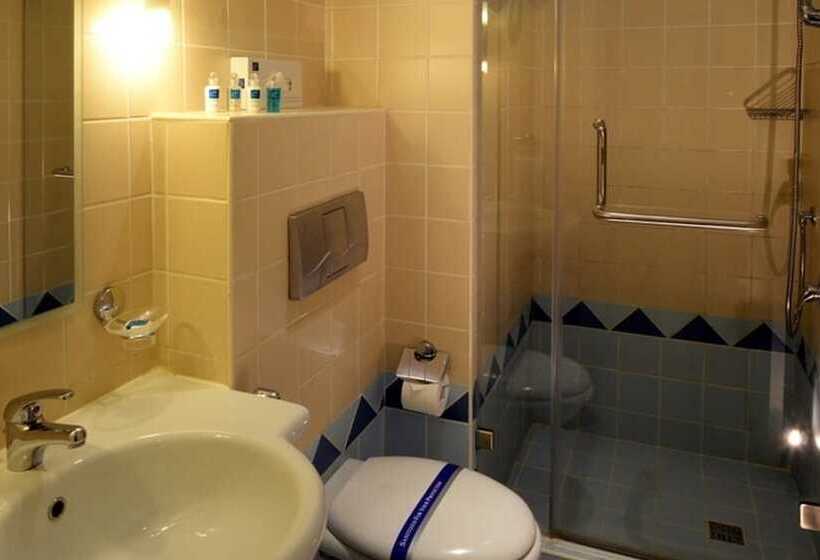 Seashell Julaia Hotel And Resort