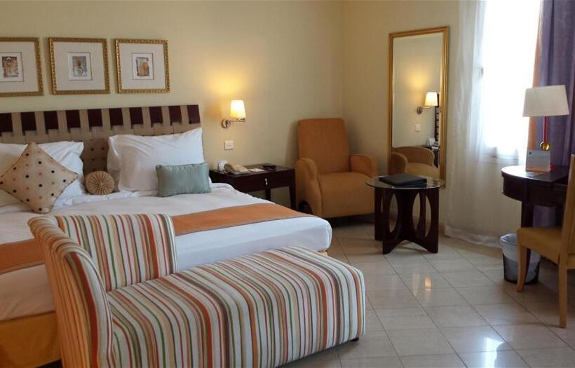 Seashell Julaia Hotel And Resort