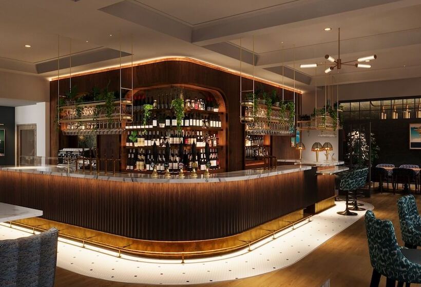 The White Horses By Everly Hotels Collection