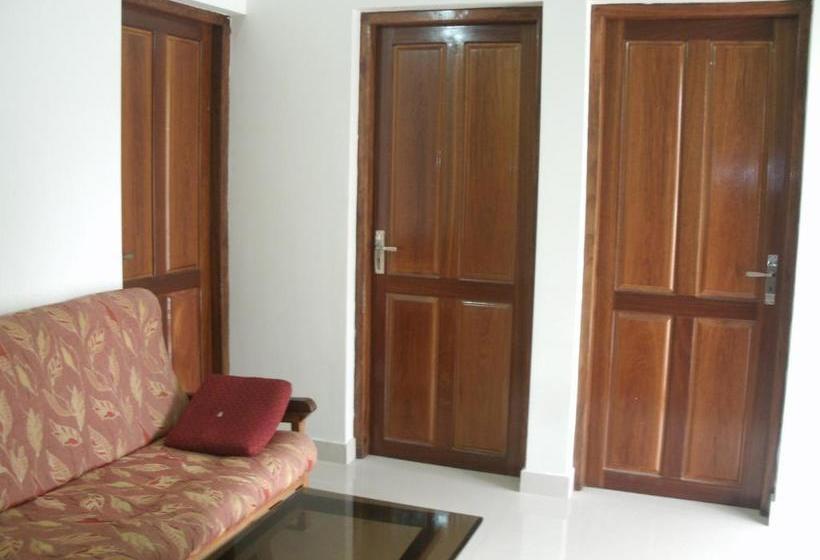 تختخواب و صبحانه Jacaranda Holiday Home