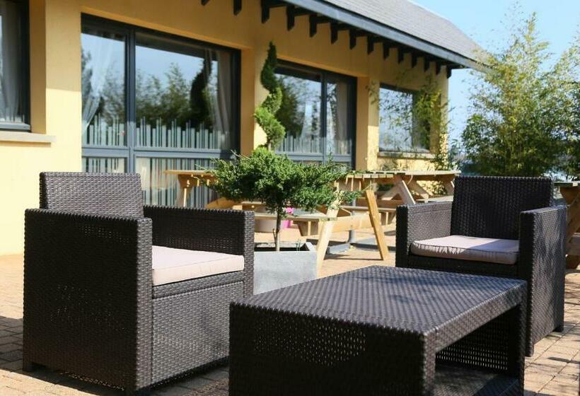 Atoll Hotel Logis Angers, Beaucouzé