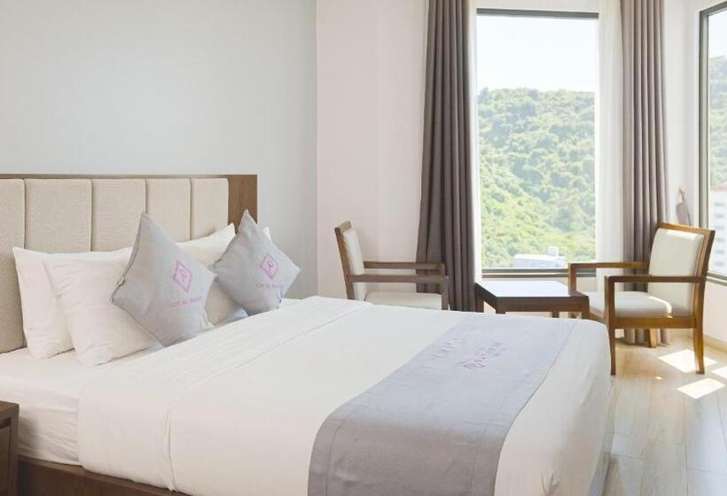 هتل Cat Ba Paradise