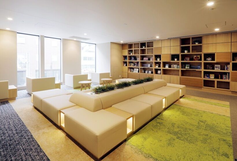 בית מלון כפרי Jr Inn Sapporo Kita 2 Jo