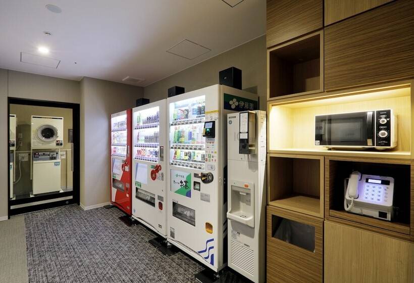 בית מלון כפרי Jr Inn Sapporo Kita 2 Jo