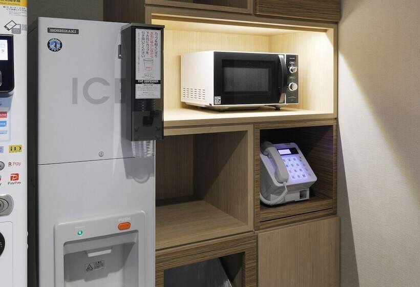 בית מלון כפרי Jr Inn Sapporo Kita 2 Jo