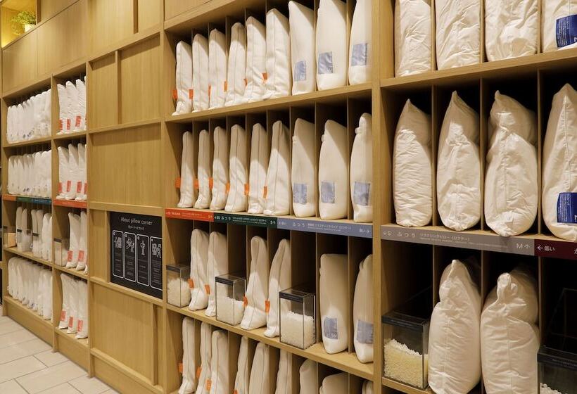 בית מלון כפרי Jr Inn Sapporo Kita 2 Jo