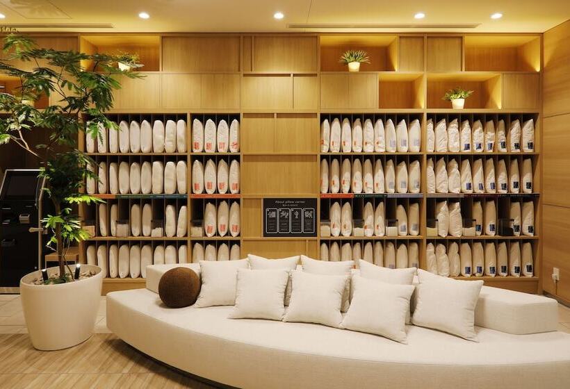 בית מלון כפרי Jr Inn Sapporo Kita 2 Jo