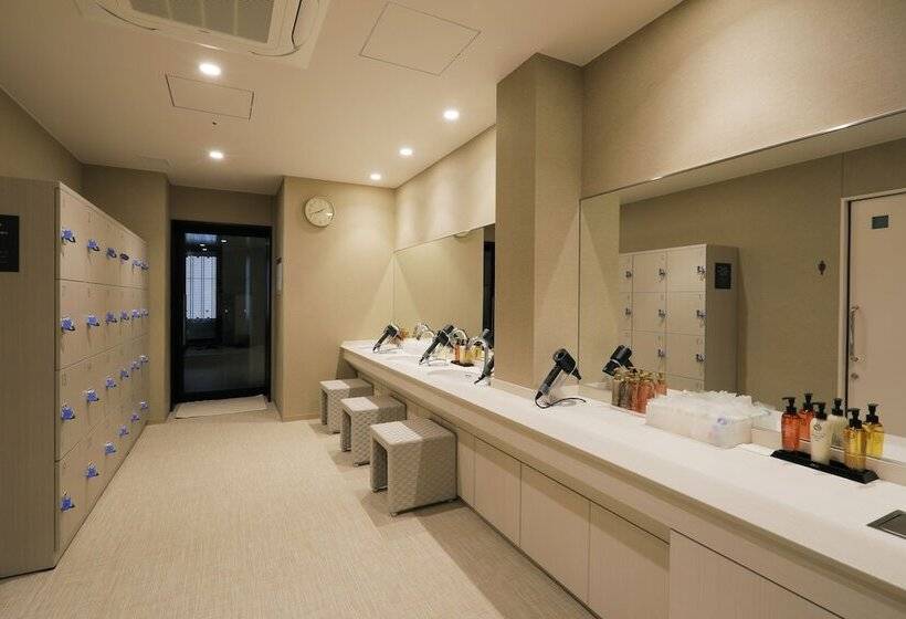 בית מלון כפרי Jr Inn Sapporo Kita 2 Jo