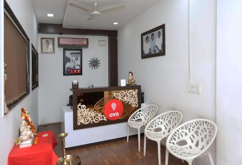 فندق Oyo 2660  Radhe Inn