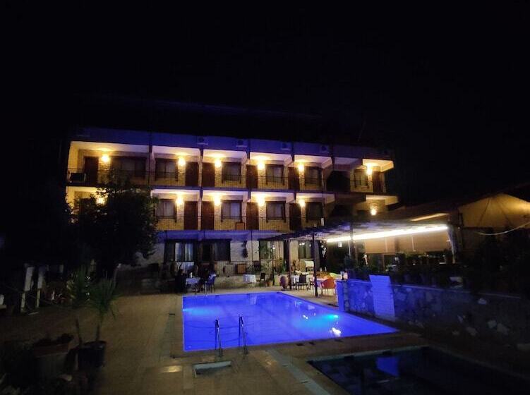 בית מלון כפרי Shah Sultan Ozturk