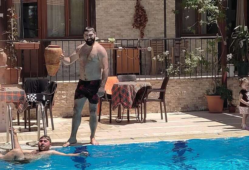 בית מלון כפרי Shah Sultan Ozturk