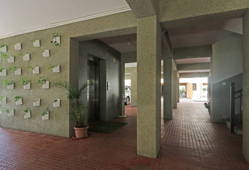 בית מלון כפרי Treebo Aquamarine Arpora