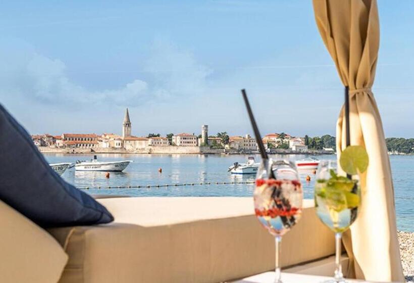 ペンション Apartments And Rooms With Parking Space Porec   6917