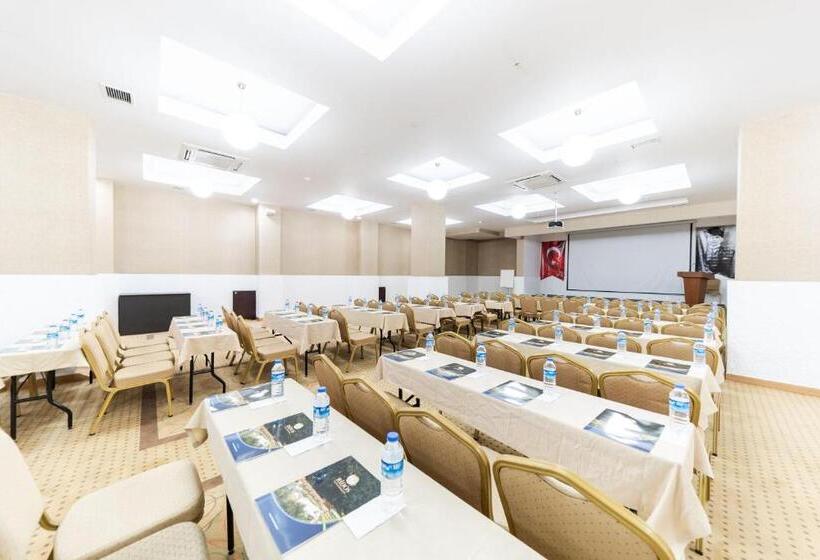 אתר נופש Ridos Thermal Hotel & Spa