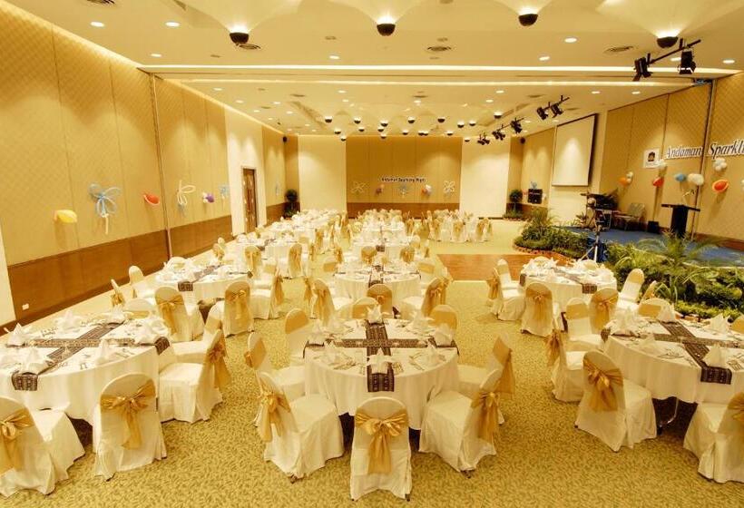 Supalai Scenic Bay Resort And Spa, Sha Extra Plus