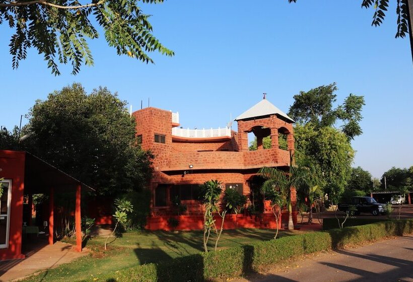 בית מלון כפרי The Desert Haveli Resort And Camp