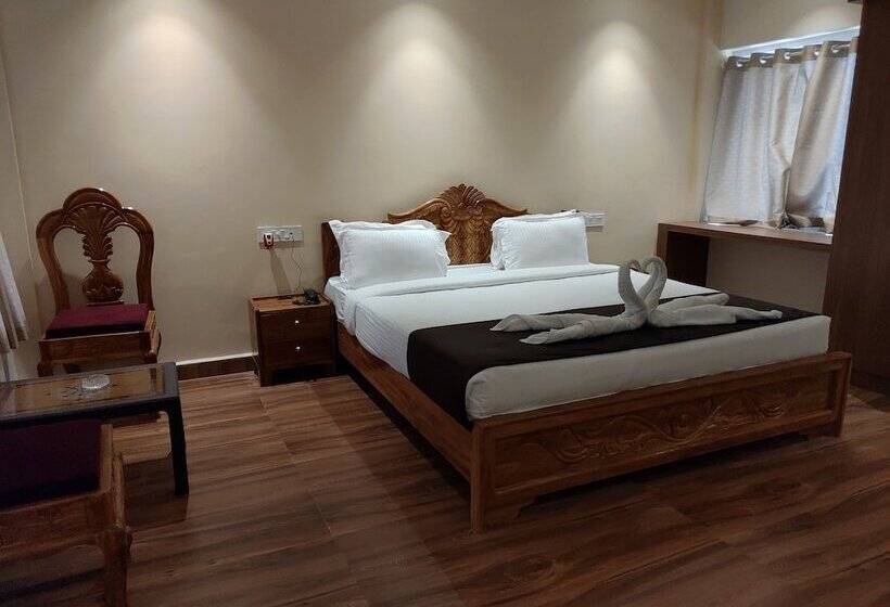 בית מלון כפרי Utopia Resort