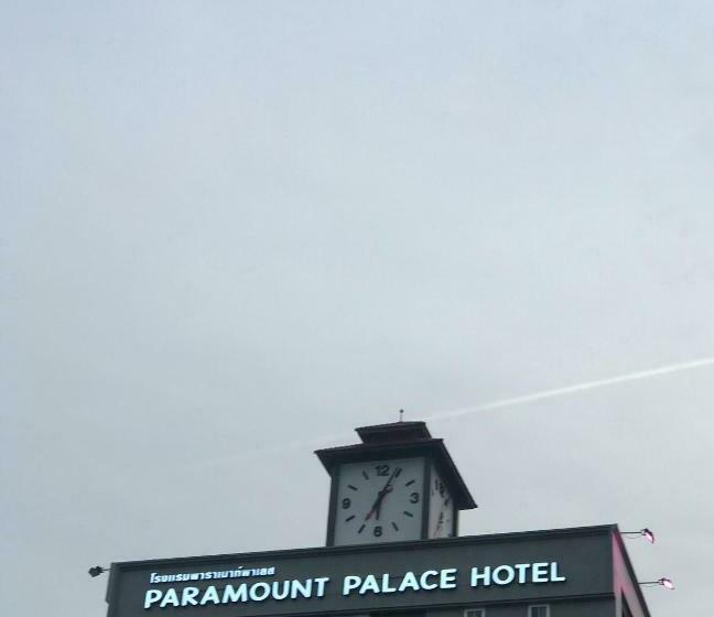 Paramount Palace Hotel Dannok