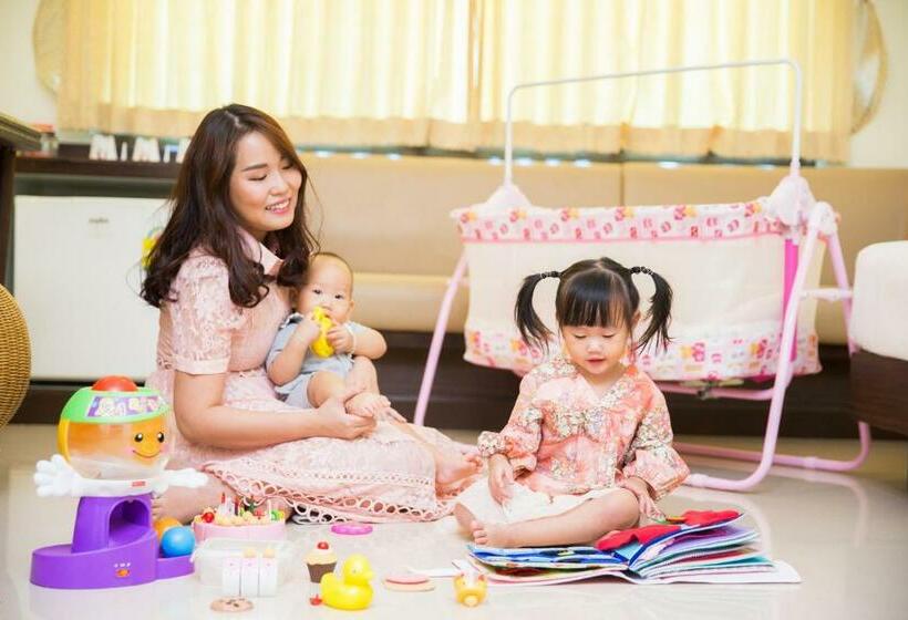 Phanomrungpuri Hotel Buriram